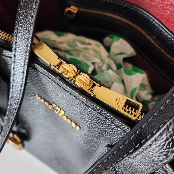 Marc Jacobs Tote "EUC" - Picture 14 of 16